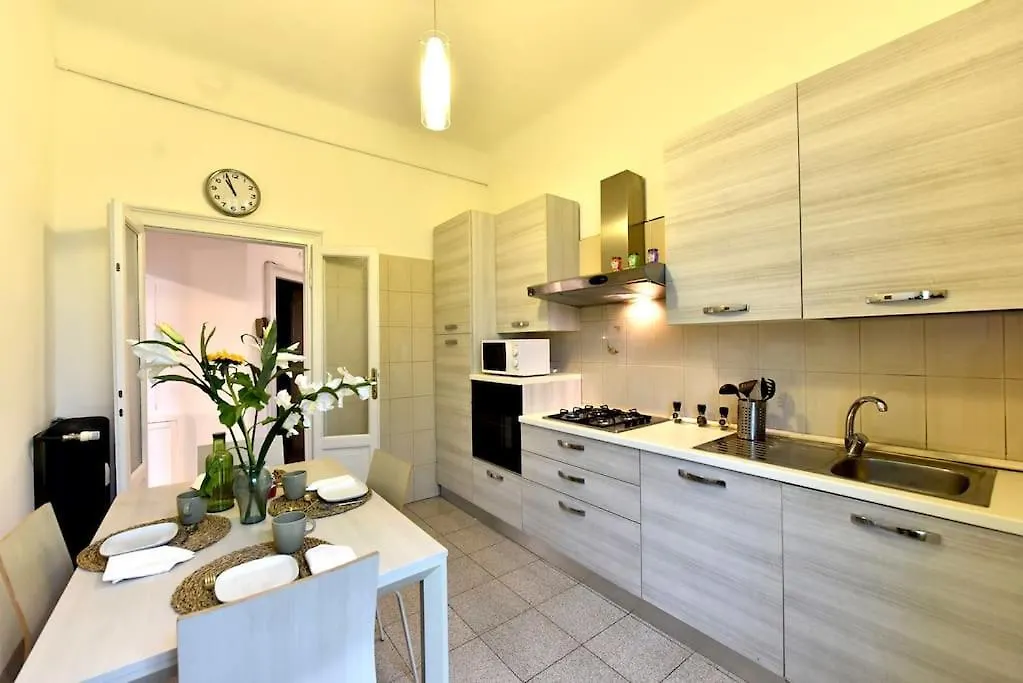 Caseospitali - Angolo Bernini Trilocale Luminoso Apartment Milan